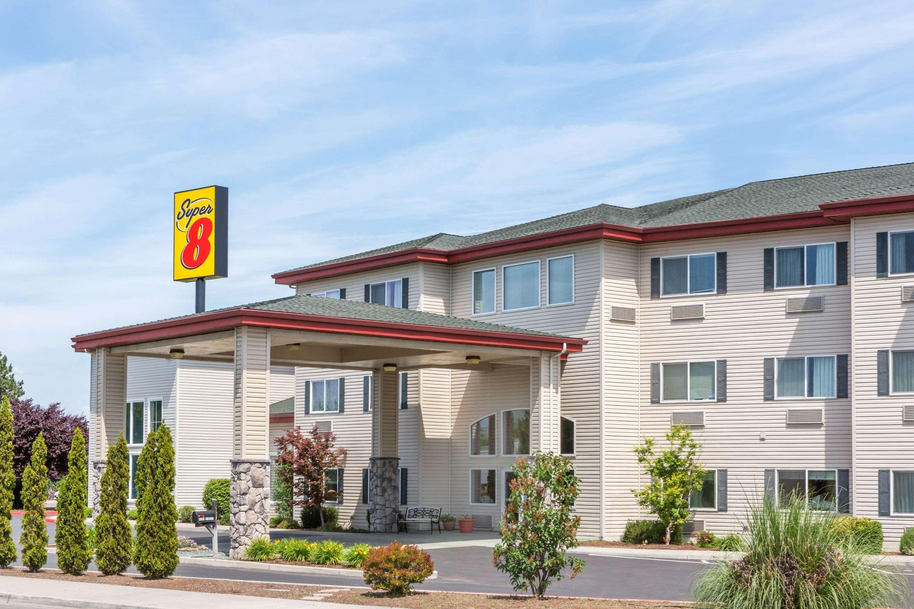 Super 8 By Wyndham Central Pt Medford Motel Central Point Eksteriør billede